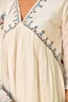 SEHER JAIPUR_White Floral V Neck Pehar Embroidered Kurta Set _at_Aza_Fashions