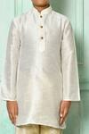 Arihant Rai Sinha_White Silk Patterned Kurta _Online_at_Aza_Fashions