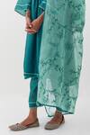 Amisha Kothari_Blue Chanderi , Organza Embroidery V-neck V Kurta Set _at_Aza_Fashions