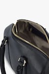 Buy_Tan & Loom_Black Textured Pebble Grain Leather Handbag 