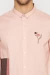 Buy_Lacquer Embassy_Pink 100% Cotton Embroidery Floral Motif Coppa Shirt  