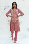 Shop_Taavare_Pink Georgette V Neck Embroidered Kurta And Pant Set _at_Aza_Fashions