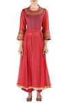 Latha Puttanna_Red Chanderi Thread Work Round Neck Embroidered Kurta Set With Dupatta _Online_at_Aza_Fashions