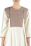 Buy_LATHA PUTTANNA_White Silk Embellished Thread Work V Neck Kurta Set _Online_at_Aza_Fashions
