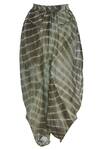 Urvashi Kaur_Green Linen Embroidered Beads Round Leheriya Dyed Dhoti Pants _Online_at_Aza_Fashions