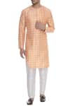 Buy_Mitesh Lodha_Peach Raw Silk Chequered Straight Classic Kurta _at_Aza_Fashions