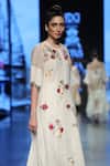 Prama By Pratima Pandey_White Embroidery Floral Kurta With Palazzo  _Online_at_Aza_Fashions