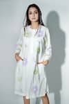 Jyoti Bansal_White Cambric Cotton Applique Floral Round Bloom Of Faith Tunic _Online_at_Aza_Fashions