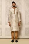 Shop_Naintara Bajaj_White Kurta Dhupion Print Geometric Pattern Set _Online_at_Aza_Fashions