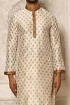 Shop_Naintara Bajaj_White Kurta Dhupion Print Geometric Pattern Set 