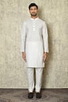 Buy_Aryavir Malhotra_Peach Silk Blend Embroidered Chikankari Botanic Work Bundi And Plain Kurta Set _Online_at_Aza_Fashions