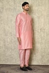 Buy_Samyukta Singhania_Pink Cotton Silk Plain Kurta And Pant Set 