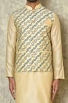 Samyukta Singhania Beige Cotton, Silk Embroidery Spiral Bandhani Print Bundi at Aza Fashions Samyukta Singhania_Beige Cotton, Silk Embroidery Spiral Bandhani Print Bundi_at_Aza_Fashions