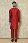 Shop_Naintara Bajaj_Red Bandhgala Cotton Linen Plain With Contrast Kurta Set_Online_at_Aza_Fashions