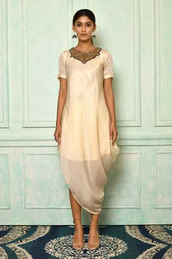 Ivory Muslin Asymmetric Kurta Set main image 0