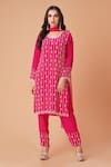 Buy_Amani_Pink Crepe Silk Embroidered Floral Round Pearl Kurta Set  _Online_at_Aza_Fashions