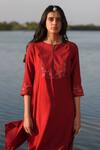 Tatwa_Red Katan Silk Hand Embroidered Resham Handloom Chanderi Kurta Set _Online_at_Aza_Fashions