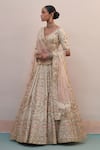 Angad Singh_Ivory Raw Silk Embroidered Zardozi Plunge Neck Floral Bridal Lehenga Set _Online_at_Aza_Fashions