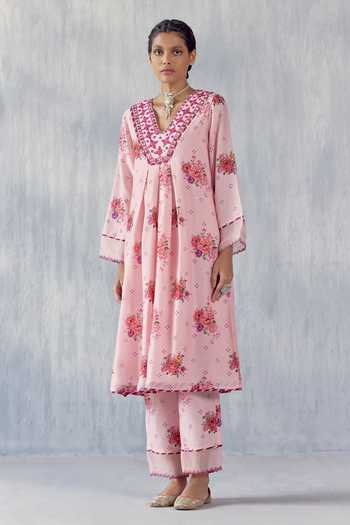 Amisha Kothari_Peach Cotton, , Organza Embroidery, Madhu Floral Print Co-ord Set _Online_at_Aza_Fashions