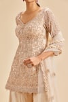Buy_Nitika Gujral_Peach Kurta And Dupatta Net Embroidery Resham V Neck Floral Pattern Gharara Set _Online_at_Aza_Fashions