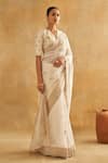 Shop_Taisha_White Saree Pattu Silk Woven Tree Of Life V Neck With Floral Pattern Blouse 