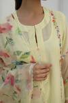 Shop_Begum_Yellow Kurta Chanderi Print And Embroidery Shikaara A-line Set _Online_at_Aza_Fashions