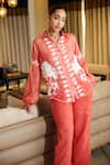 Buy_Cin Cin_Coral Cotton Embroidery Aari Spread Collar Urmi Shirt And Pant Set 