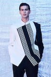 Line out line_White Cotton Geometric Panel Bandhgala  _Online_at_Aza_Fashions