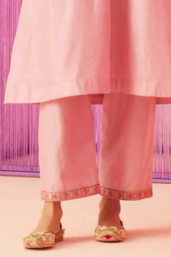 Women Pink Silk Chanderi Zari Kurta Set