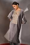 Buy_Jyoti Sachdev Iyer_Grey Silk Embroidery Split V-neck Pleated Kurta And Salwar Set _Online_at_Aza_Fashions