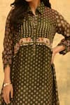 Buy_Label Niti Bothra_Green Pure And Handwoven Banarasi Silk With Bemberg Printed Kurta & Pant Set_Online_at_Aza_Fashions