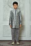Buy_Petite Pomme_Grey Silk Embroidery Leaf Pattern Full Sleeve Kurta _Online_at_Aza_Fashions