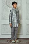 Petite Pomme_Grey Silk Embroidery Leaf Pattern Full Sleeve Kurta _at_Aza_Fashions