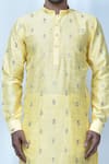 Buy_Samyukta Singhania_Yellow Art Silk Embroidered Thread Work Kurta Set _Online_at_Aza_Fashions