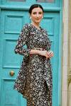 Shop_KARAJ JAIPUR_Black Gazi Silk Floral Round Pre-draped Saree With Blouse _at_Aza_Fashions