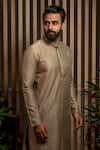 Darshika Menswear_Green Cotton Silk Plain Kurta Set _Online_at_Aza_Fashions