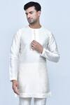 Buy_Arihant Rai Sinha_Cream Art Silk Plain Mandarin Collar Short Kurta Set 