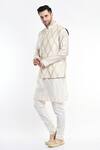 Buy_Samant Chauhan_Ivory Vegan Leather Printed Geometric Bundi And Kurta Set _Online_at_Aza_Fashions