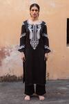 Avaasya Jaipur_Black Cotton Silk Embroidery Paisley Bodice Kurta And Flared Pant Set  _Online_at_Aza_Fashions