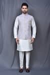 Arihant Rai Sinha_Purple , Satin Embroidery Floral Thread Work Bundi And Kurta Set _at_Aza_Fashions