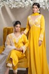 Sanjev Marwaaha_Yellow Modal And Tulle Embroidery Applique V Neck Floral Neckline Kurta Set _at_Aza_Fashions