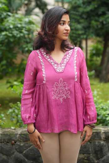 Pants And Pajamas_Pink Chanderi Embroidery V-neck Origami Berry Chikankari Top _Online_at_Aza_Fashions