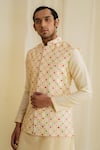 Drishti & Zahabia_Cream Kurta And Pants Chanderi Silk & Bundi Dupion Silk Checkered & Set _Online_at_Aza_Fashions