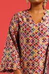 Buy_LABEL SHRISTI CHETANI_Multi Color Chanderi Printed Floral V Neck Kurta Set _Online_at_Aza_Fashions