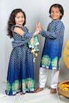 Buy_Vivedkids_Blue Crepe, Cotton Floral Print Kurta Set _Online_at_Aza_Fashions