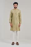Shreyansh Designs_Green Cotton Silk Mandarin Collar Straight Kurta _Online_at_Aza_Fashions
