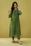 Naaz By Noor_Green Cotton, Organza, Chanderi Pleated Yoke Floral Pattern Kurta With Pant _Online_at_Aza_Fashions