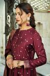 Safaa_Maroon Vegan Silk Lining Shantoon Woven Floral The Anaabi Sitara Anarkali Set _Online_at_Aza_Fashions