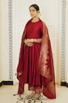 Safaa_Red Vegan Silk Lining Shantoon Woven Paisley Motifs The Ezzah Anarkali Set _Online_at_Aza_Fashions