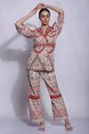 Buy_Sonali Gupta_Cream 25% Silk Embroidered Aari V Neck Jacket And Pant Set  _Online_at_Aza_Fashions